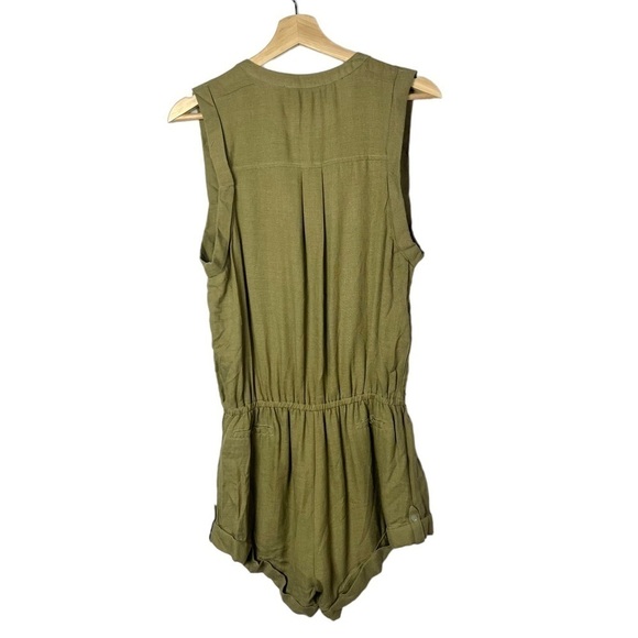 Boutique WFFS Fatigue Green Button Down Utility Sleeveless Romper M - Picture 2 of 5